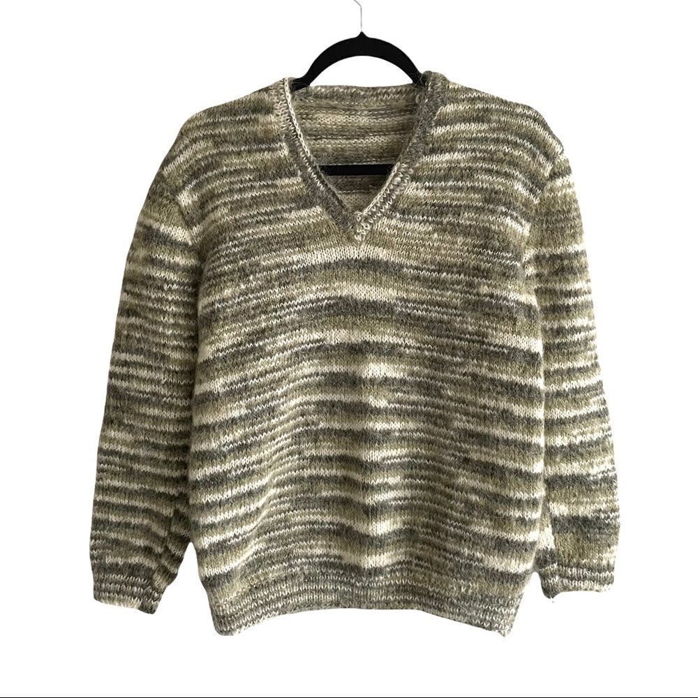 HAND KNIT Mohair Wool V-Neck Sweater Green Cream S